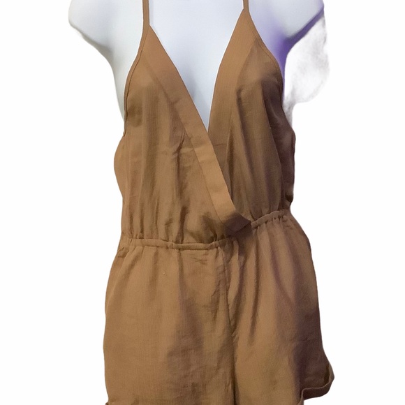 Zaful lady’s romper size M. - Picture 1 of 2